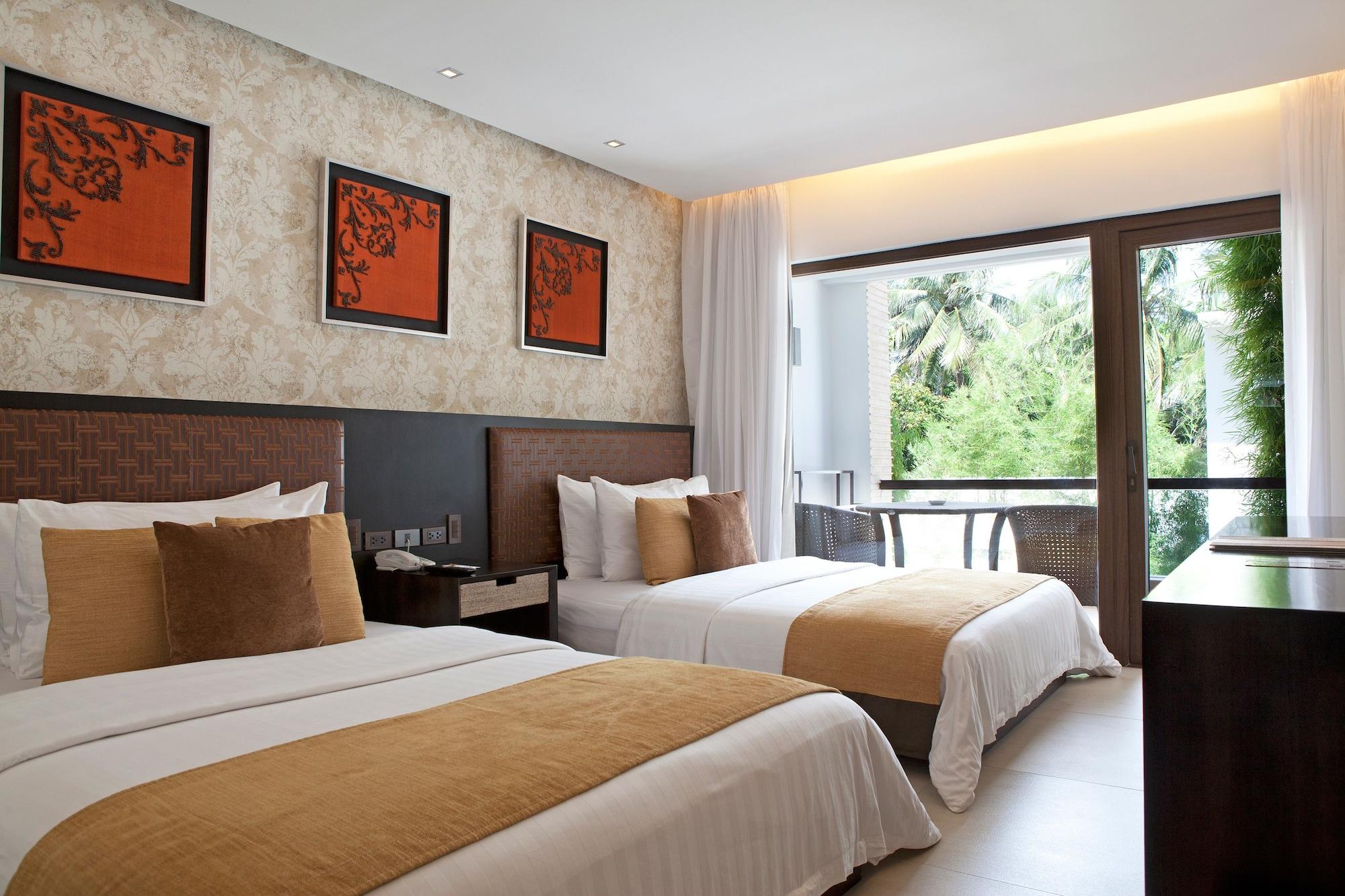 Hotel The District Boracay 4*