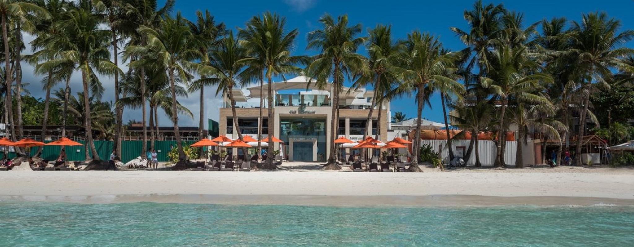 The District Boracay 4*