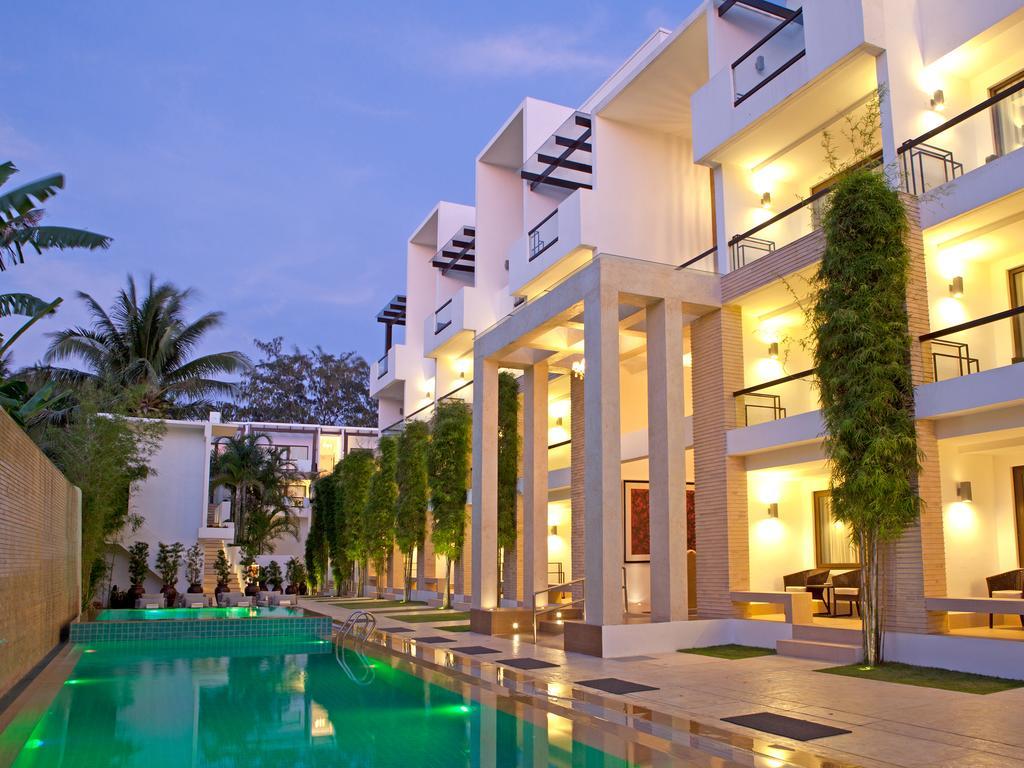 The District Boracay 4*